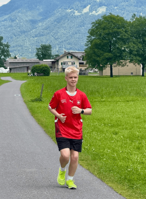 Year 12 Student Runs 100 Miles in 30 Days for Great Ormond Street Hospital