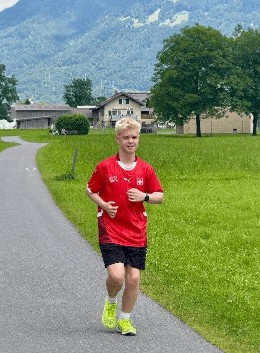 Year 12 Student Runs 100 Miles in 30 Days for Great Ormond Street Hospital